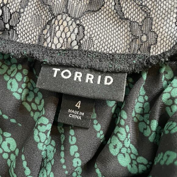 Torrid Women's‎ Green Georgette Lace Leopard Blouse Size 4X Flowy Going Out - Picture 5 of 12